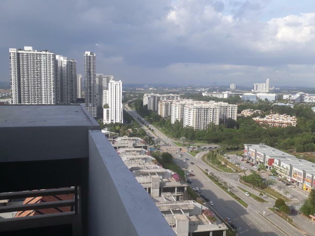 Mufasa Suites At Tamarind Suites With Wifi Netflix Coway Level 8 Cyberjaya Zewnętrze zdjęcie